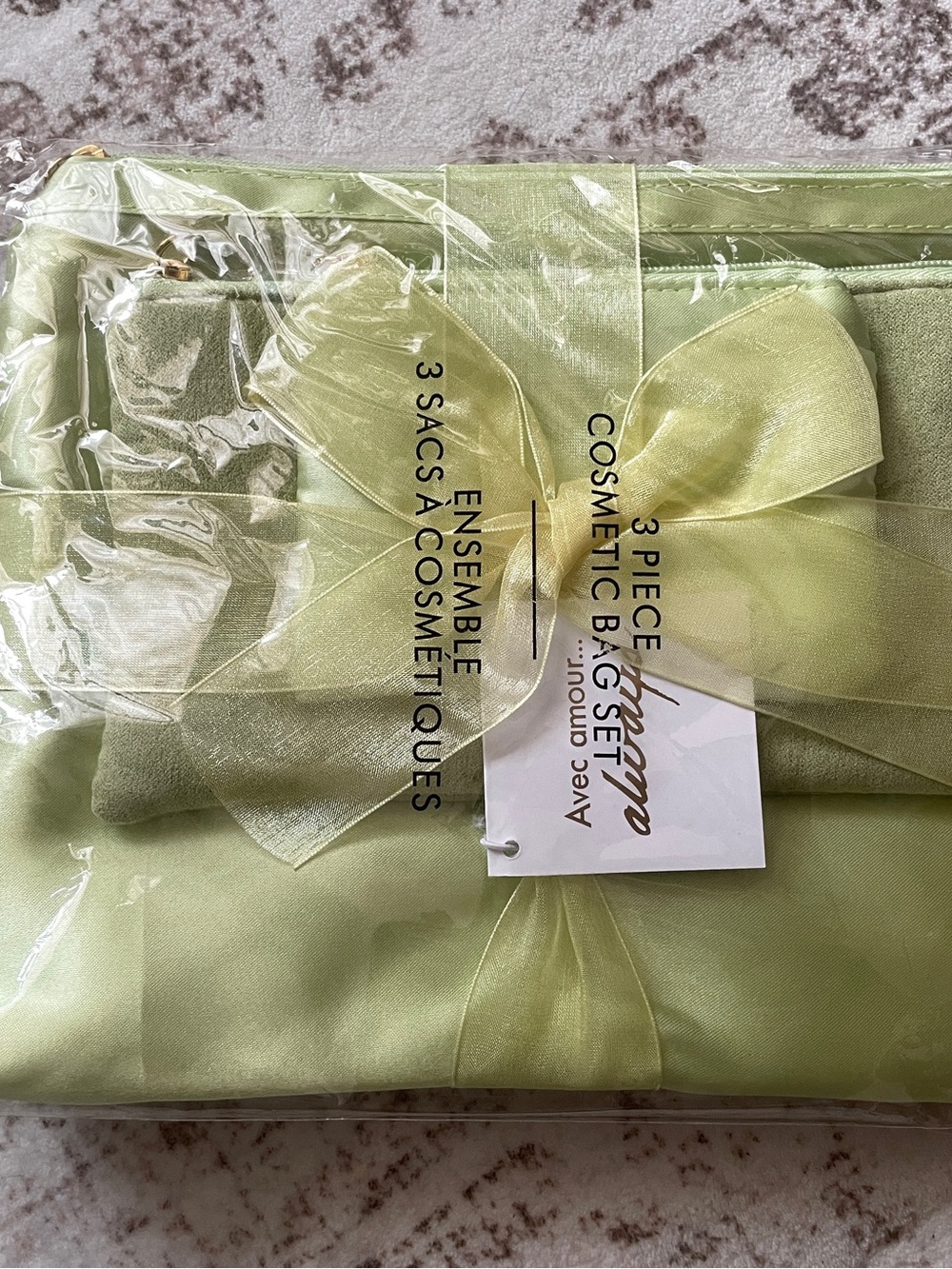 3-Piece Cosmetic Bag Set - Vintage - Light Green - NWT